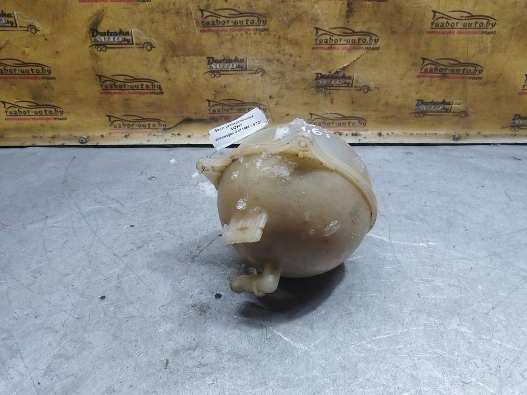 Бачок расширительный 64Z93Y Volkswagen Golf купить на авторазборке