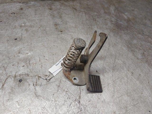 Крюк капота IUQYSM Volvo V70 - Фото 2