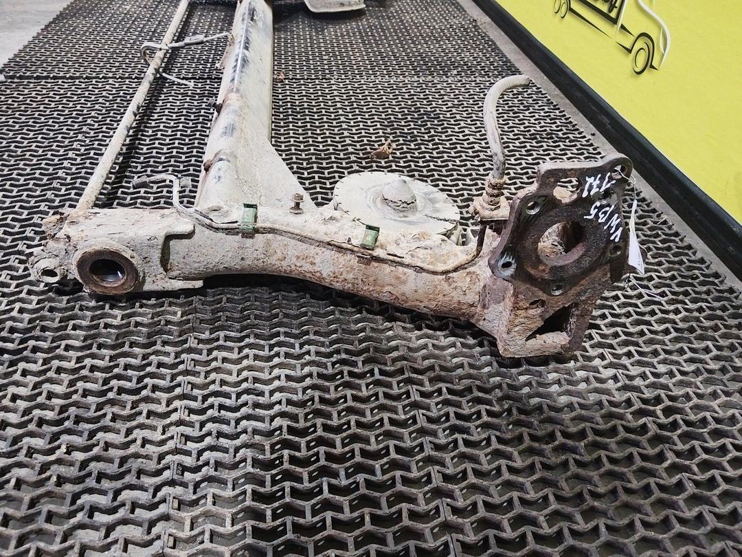 Балка подвески задняя I1KZXI Volkswagen Passat купить в магазине запчастей бу