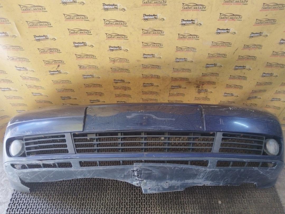 Бампер передний YFUM0O Audi A4