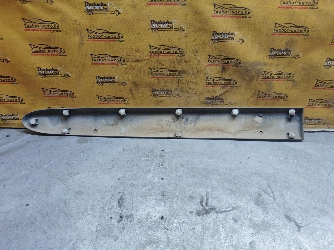 Молдинг двери передней правой LATY32 Citroen Xsara Picasso купить