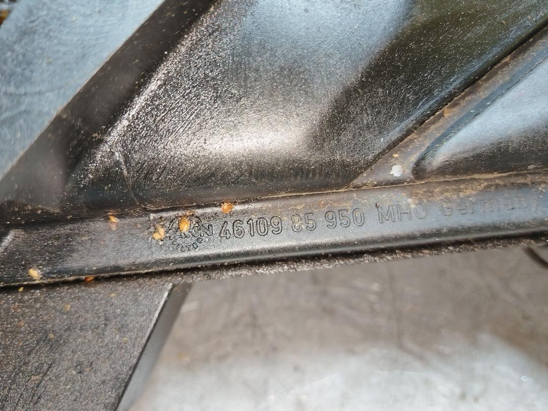 Корпус воздушного фильтра 3IR2RL Audi 80 купить