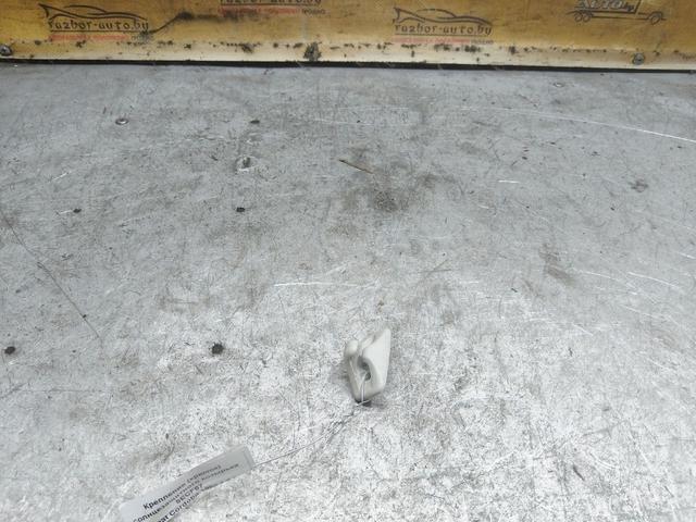 Крепление (крючок) солнцезащитного козырька 5ECF67 Seat Cordoba