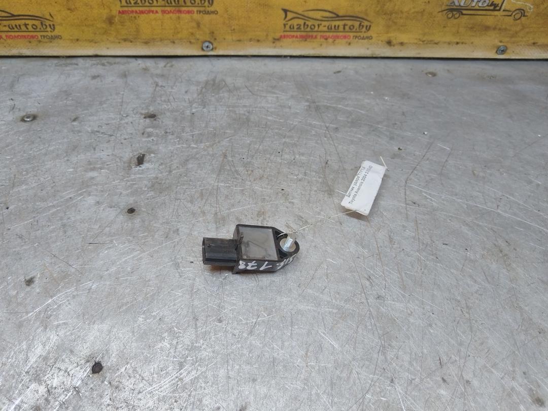 Датчик удара T1Y1L6 Toyota Avensis - Фото 2