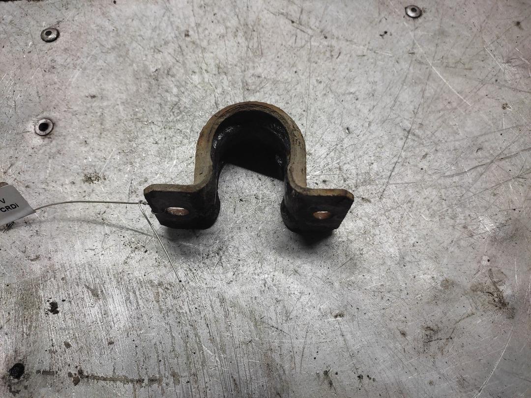 Крепление втулки стабилизатора K94D7V Hyundai Getz