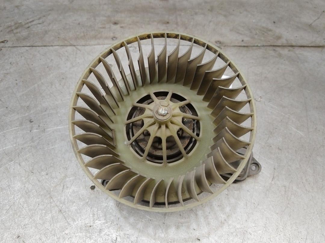 Моторчик печки 755Q0I Peugeot 306 купить