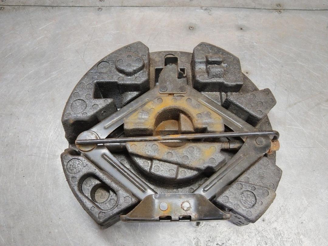 Домкрат EDKNCP Ford Fusion - Фото 1