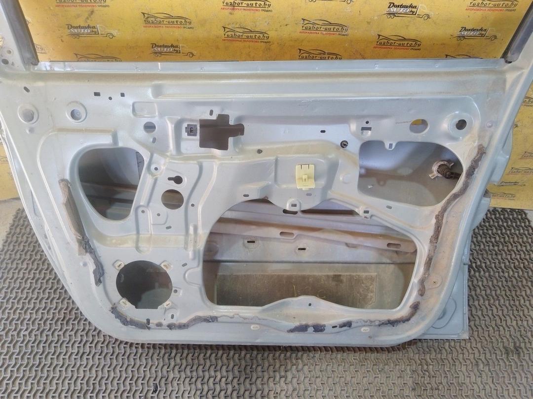 Дверь передняя правая O09W82 Renault Scenic RX4 undefined