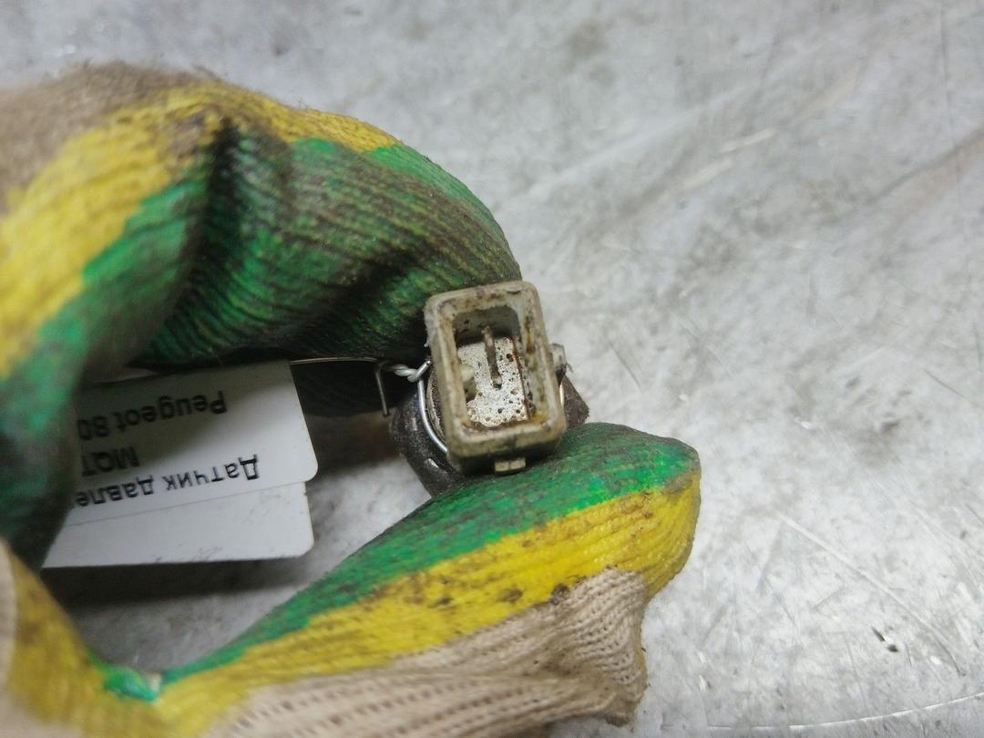 Датчик давления масла MQT39W Peugeot 806 купить с доставкой