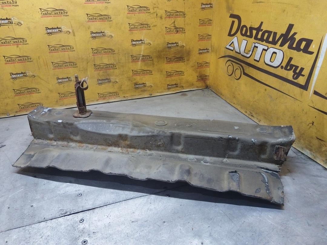 Часть кузова (вырезанный элемент) ZIGR6E Hyundai Trajet купить