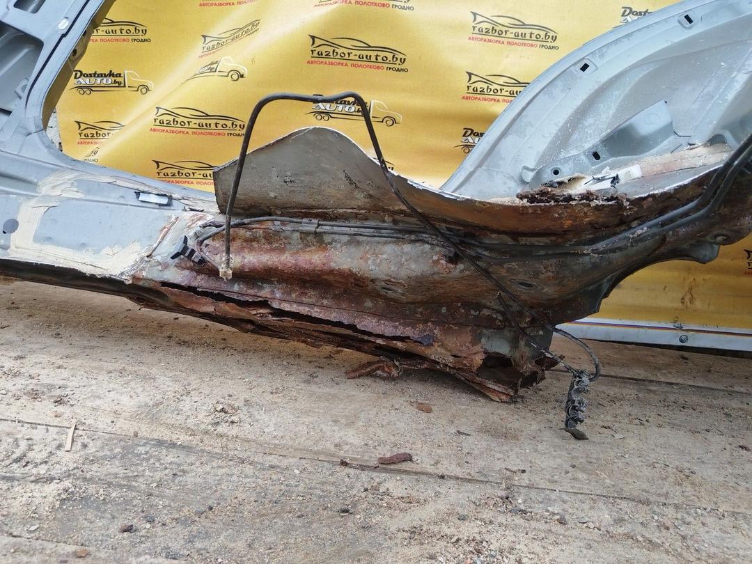 Крыло заднее правое KRQGP2 Peugeot 406 undefined