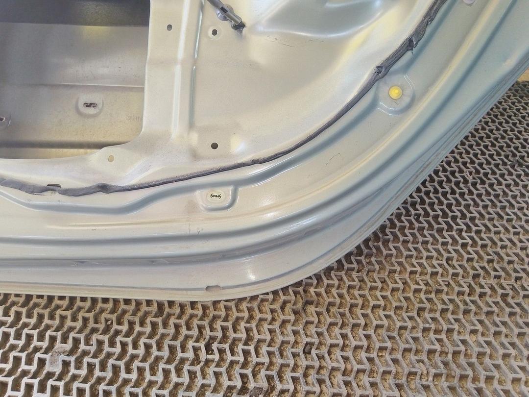 Дверь задняя правая 63JW5L Renault Scenic купить с доставкой