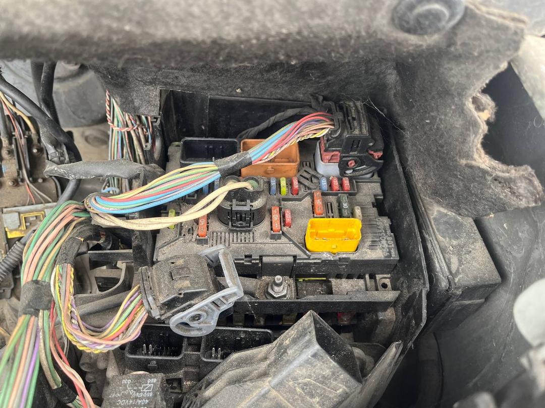 Блок BSM OP6976 Citroen C4 Picasso купить