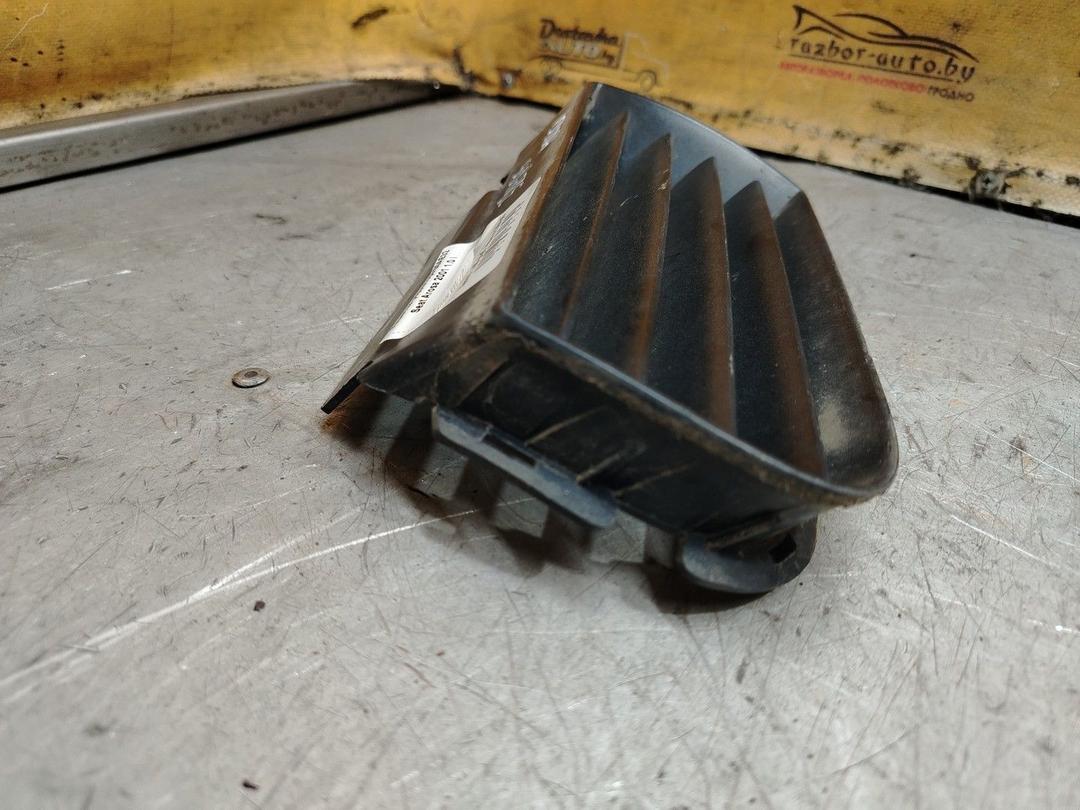 Решетка радиатора B0AE32 Seat Arosa - Фото 4