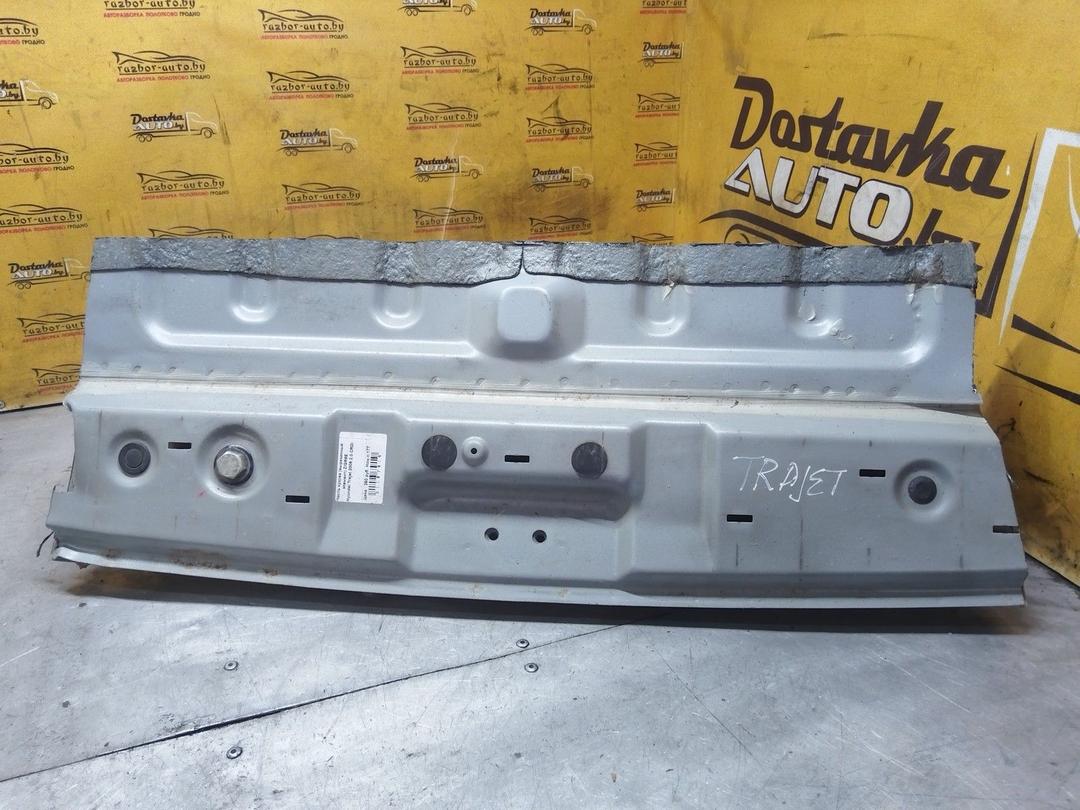 Часть кузова (вырезанный элемент) ZIGR6E Hyundai Trajet - Фото 1