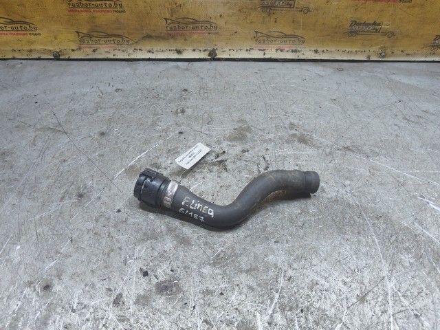 Патрубок отопителя (печки) XB3DV0 Fiat Linea