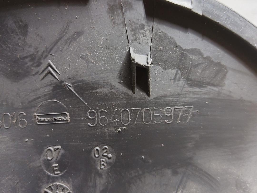 Кожух панели приборов JKZLIN Citroen C3 купить на авторазборке