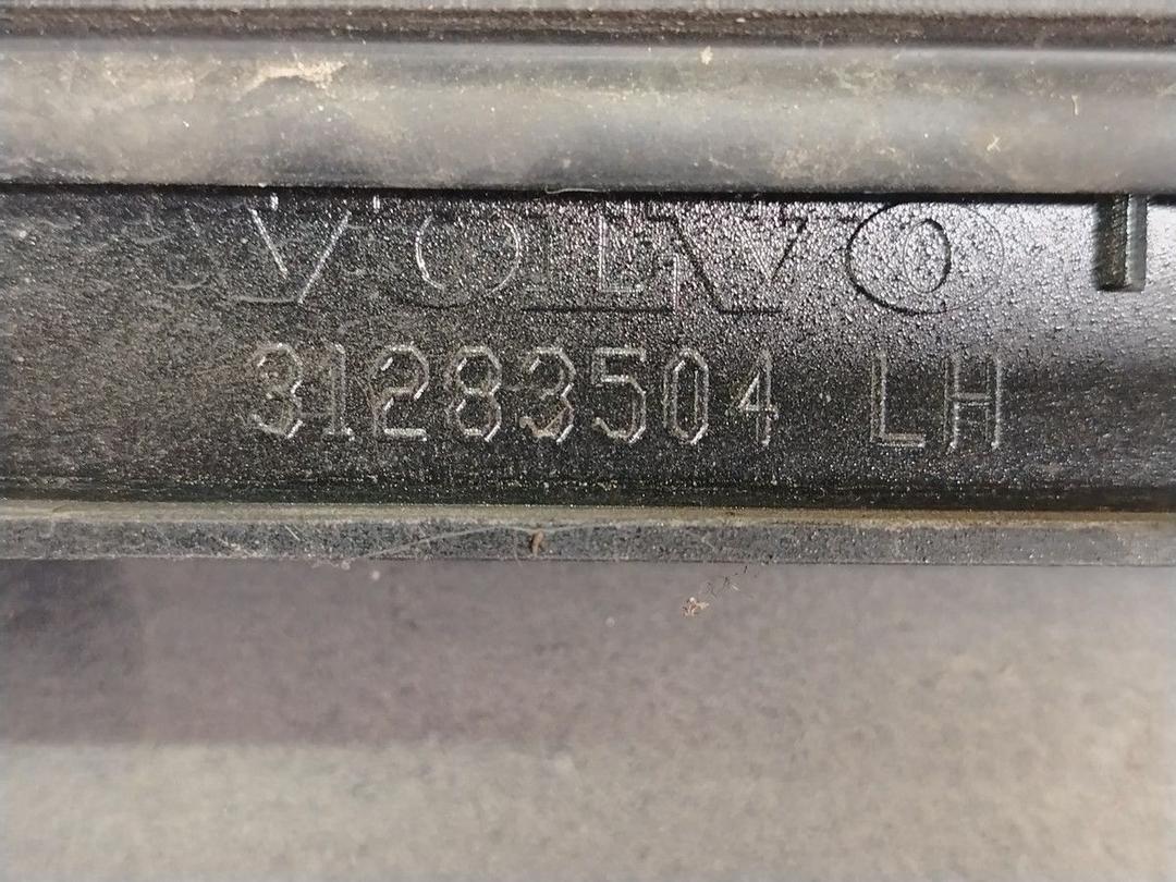 Накладка на порог наружная левая J28Q01 Volvo V50 - Фото 12