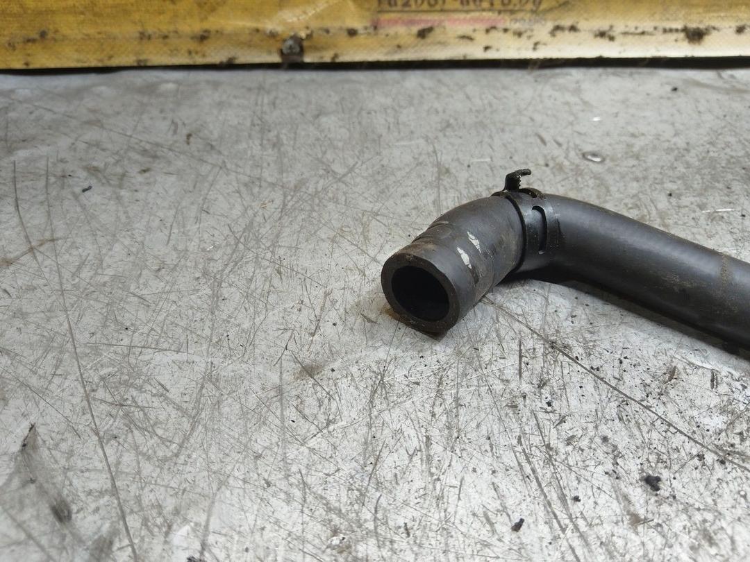 Патрубок радиатора GJHYMH Volkswagen Passat - Фото 5