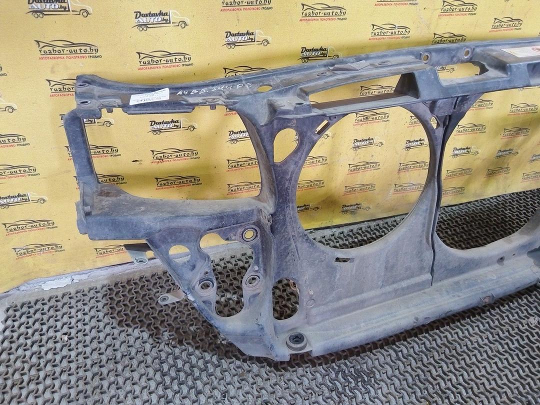 Передняя панель крепления облицовки (телевизор) V5T5GS Audi A4 купить