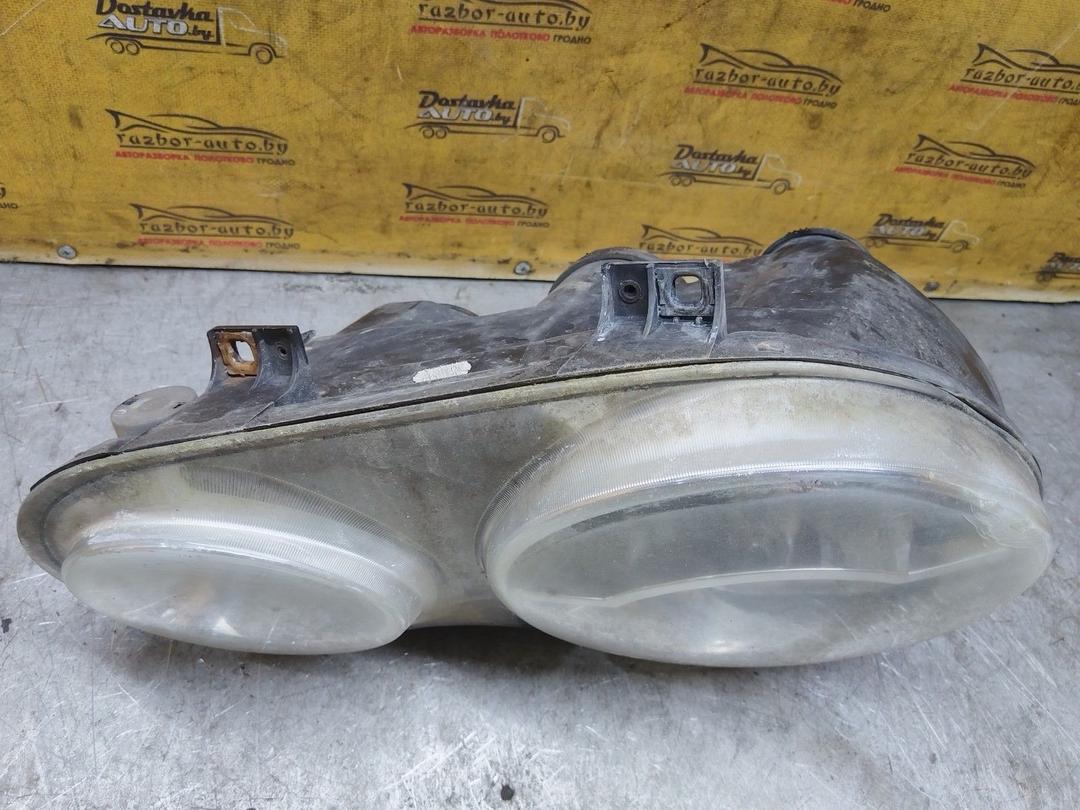 Фара правая MPEAKR Volkswagen Polo купить в магазине запчастей бу