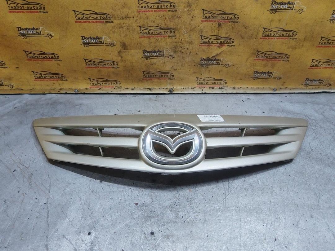 Решетка радиатора BQ5GU2 Mazda 3