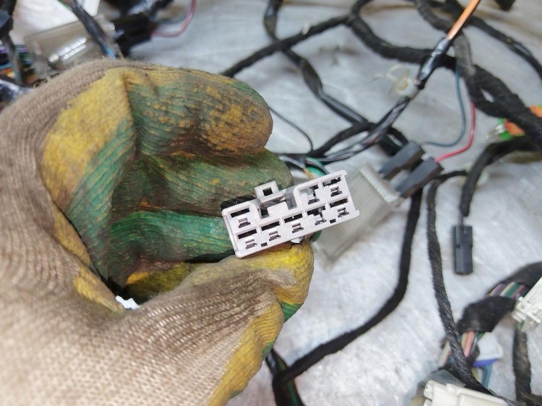 Проводка крышки багажника D3RVJ2 Volvo V40 undefined