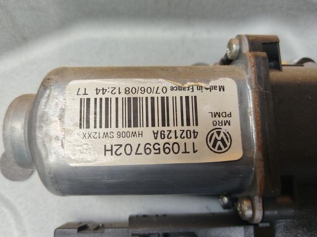 Стеклоподъемник электрический передний правый WT7OOJ Volkswagen Caddy купить в магазине запчастей бу