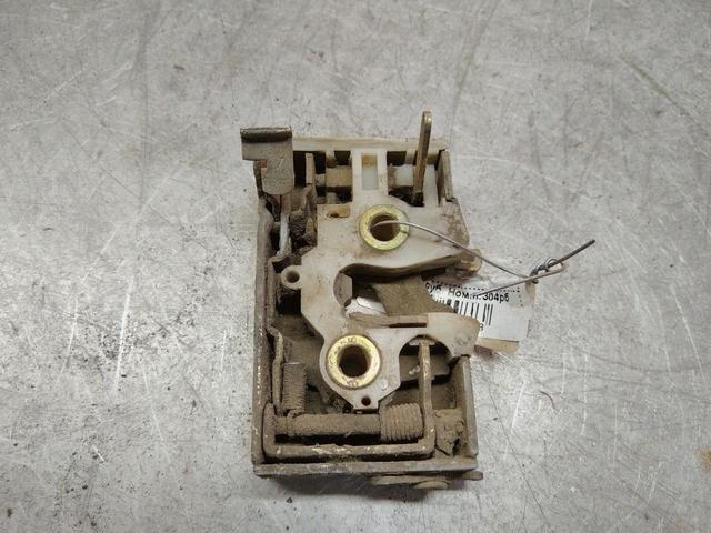 Замок двери задней правой PJCLL5 Volkswagen Jetta купить