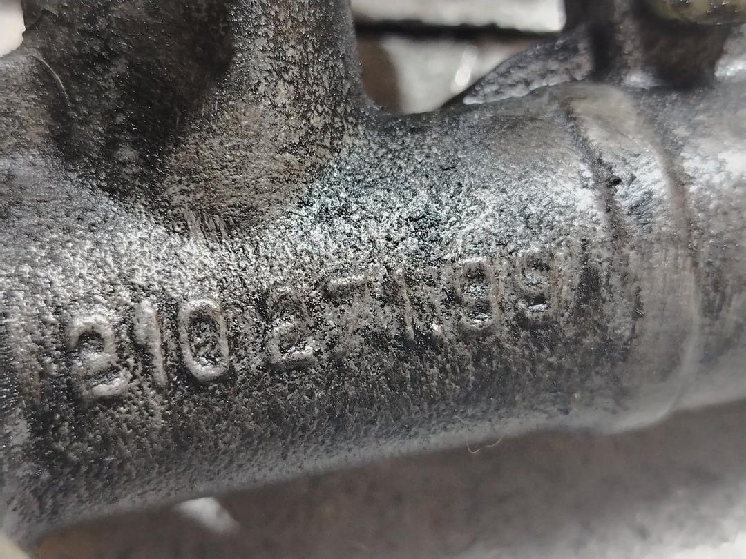 Цилиндр тормозной главный 0E3MR9 Mitsubishi Carisma - Фото 6