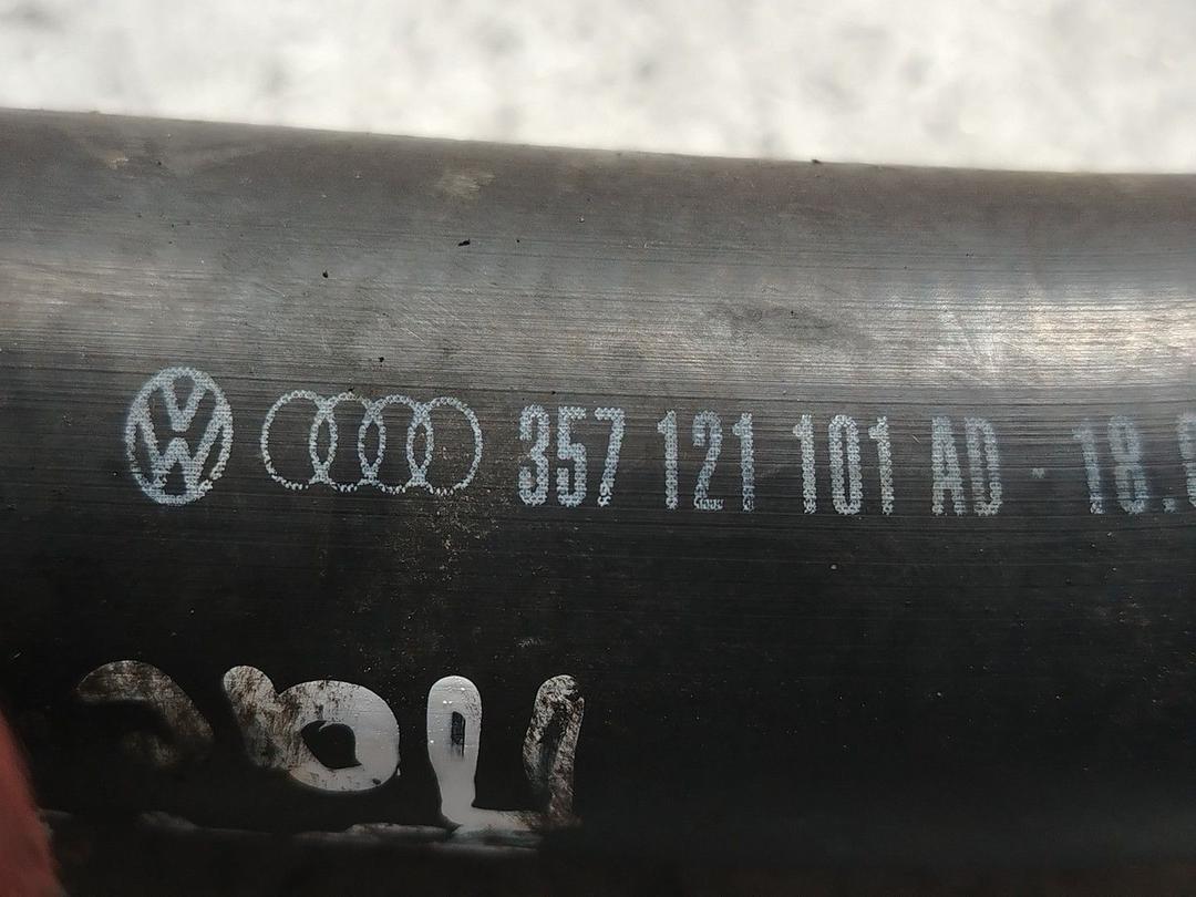Патрубок радиатора UKV4ZV Volkswagen Passat - Фото 5