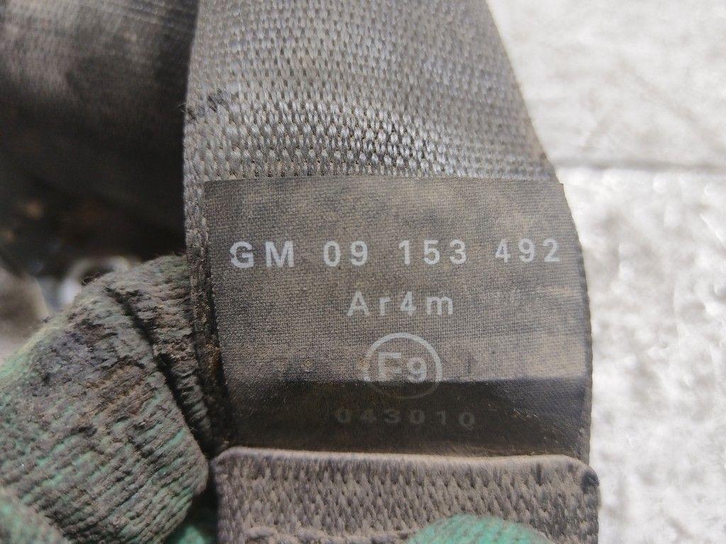 Ремень безопасности задний правый 5YQVKJ Opel Astra - Фото 4