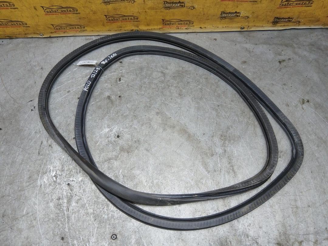 Уплотнитель двери передней левой NTF8LS Volkswagen Polo купить с доставкой. Огромный выбор запчастей и марок авто. У нас есть практически все.