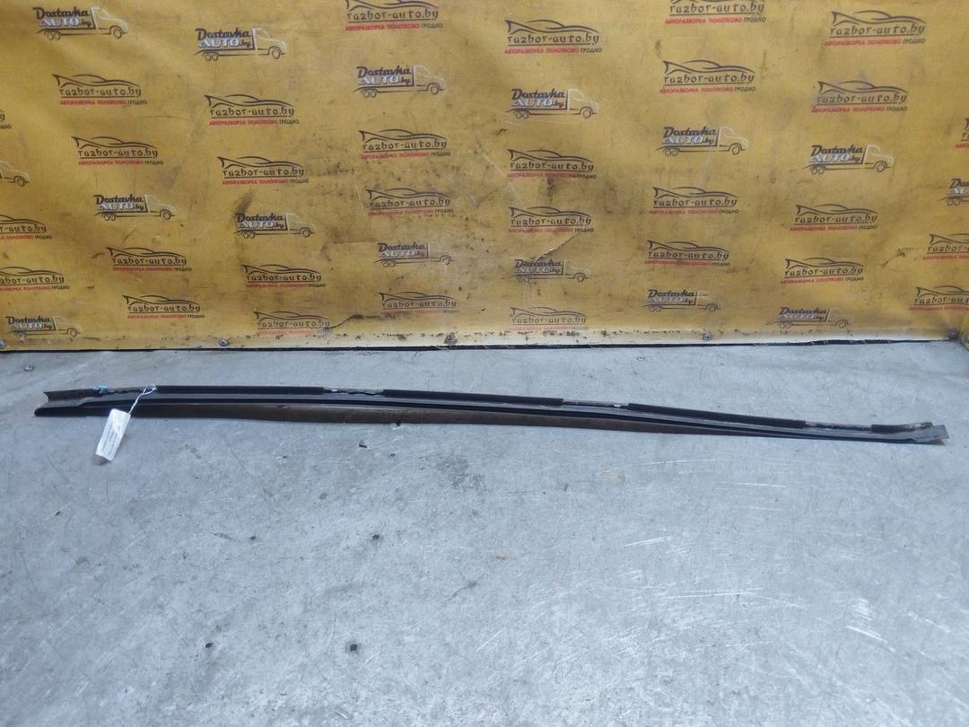 Молдинг стекла лобового FTMQ8J Mercedes A W168 купить с доставкой