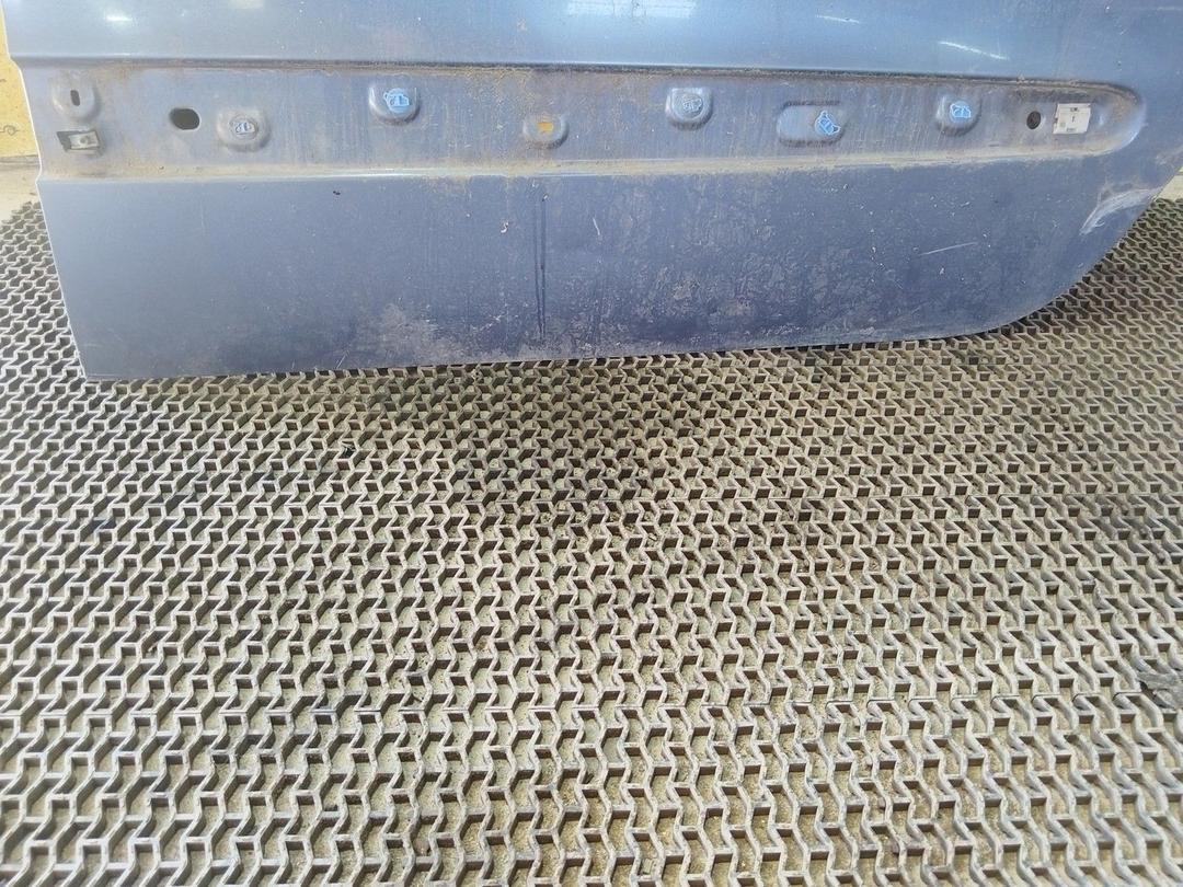 Дверь передняя правая 69LP1K Renault Scenic купить с доставкой
