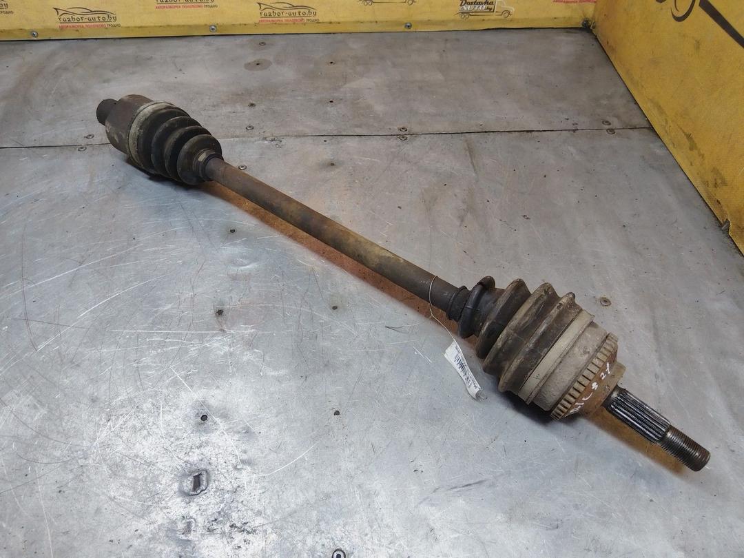 Полуось передняя правая (приводной вал, ШРУС) M89AT2 Renault Scenic
