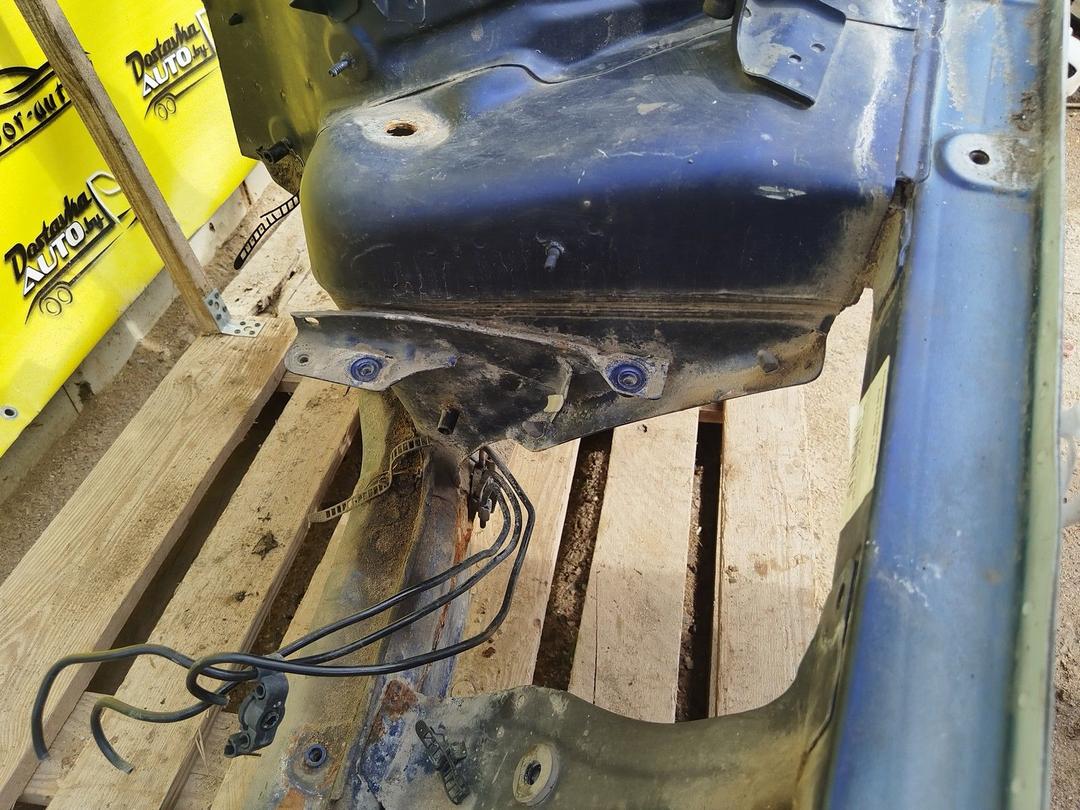 Стойка кузовная передняя левая DEC2Y3 Audi A4 undefined