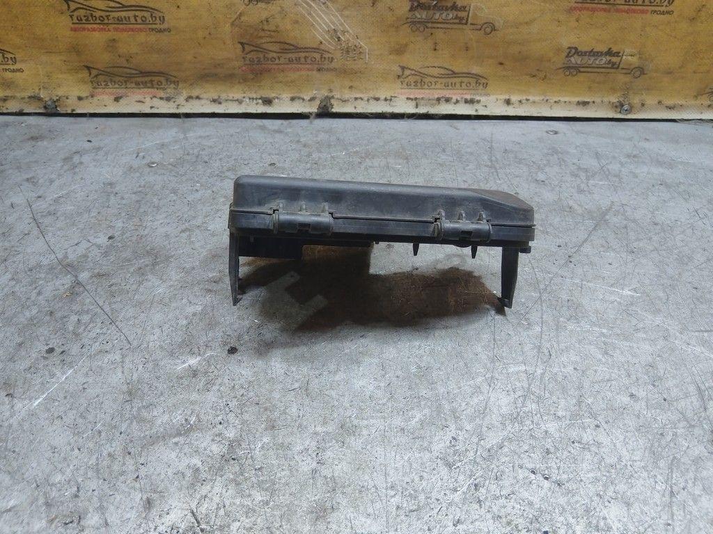 Клемма аккумулятора плюс P92121 Opel Corsa - Фото 2