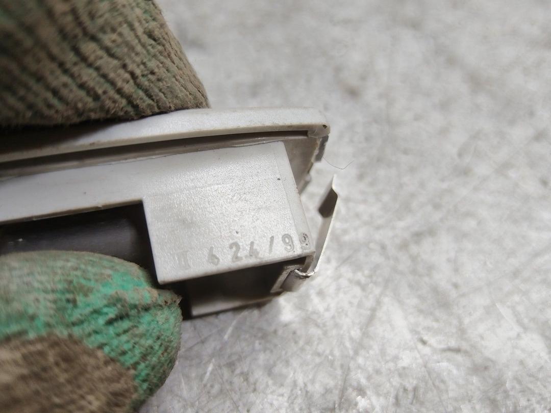 Подсветка салона 2X4PER Seat Toledo купить в магазине запчастей бу