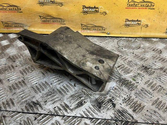 Кронштейн двигателя BQEKVK Volvo V70