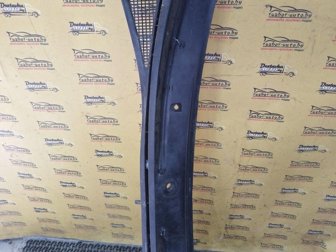 Дождевик U6KA5R Renault Kangoo купить с доставкой. Огромный выбор запчастей и марок авто. У нас есть практически все.