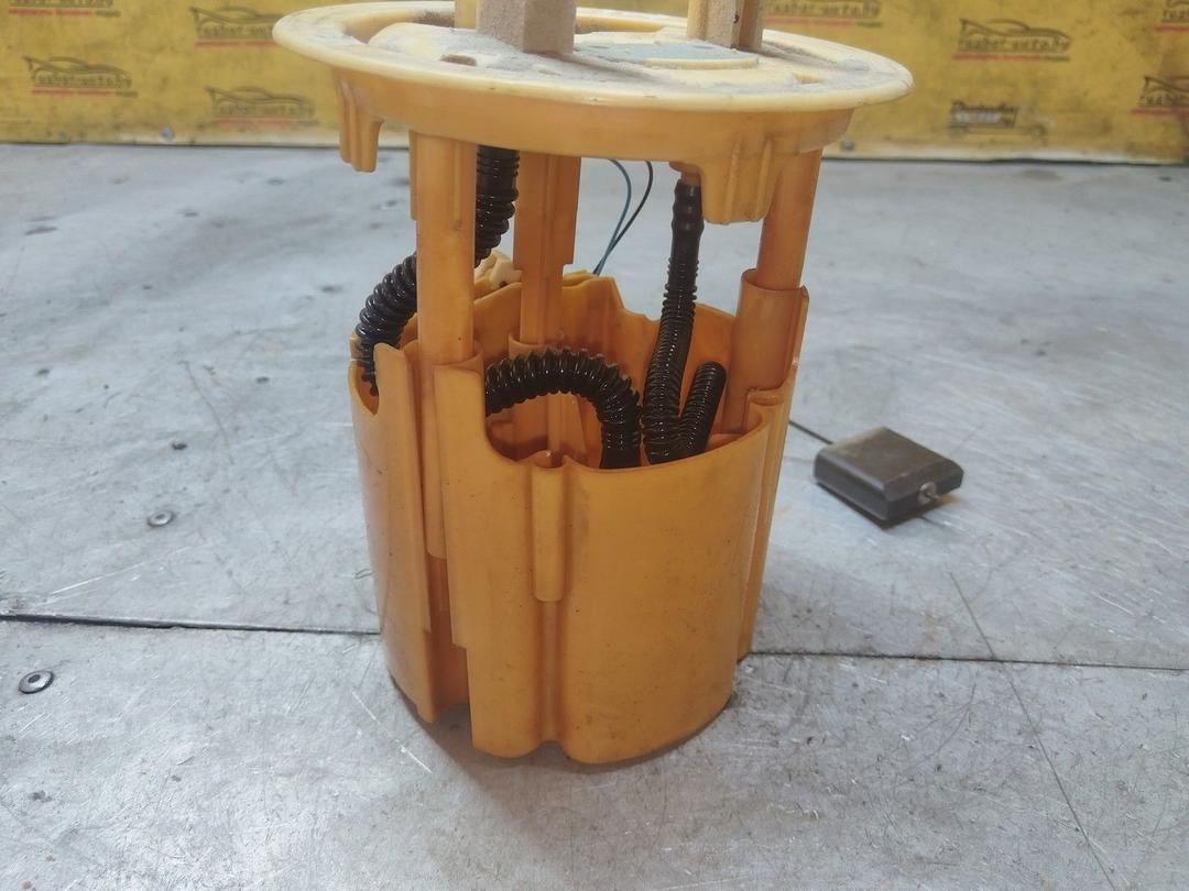 Колба в бак HZUW6M Peugeot 307 - Фото 4