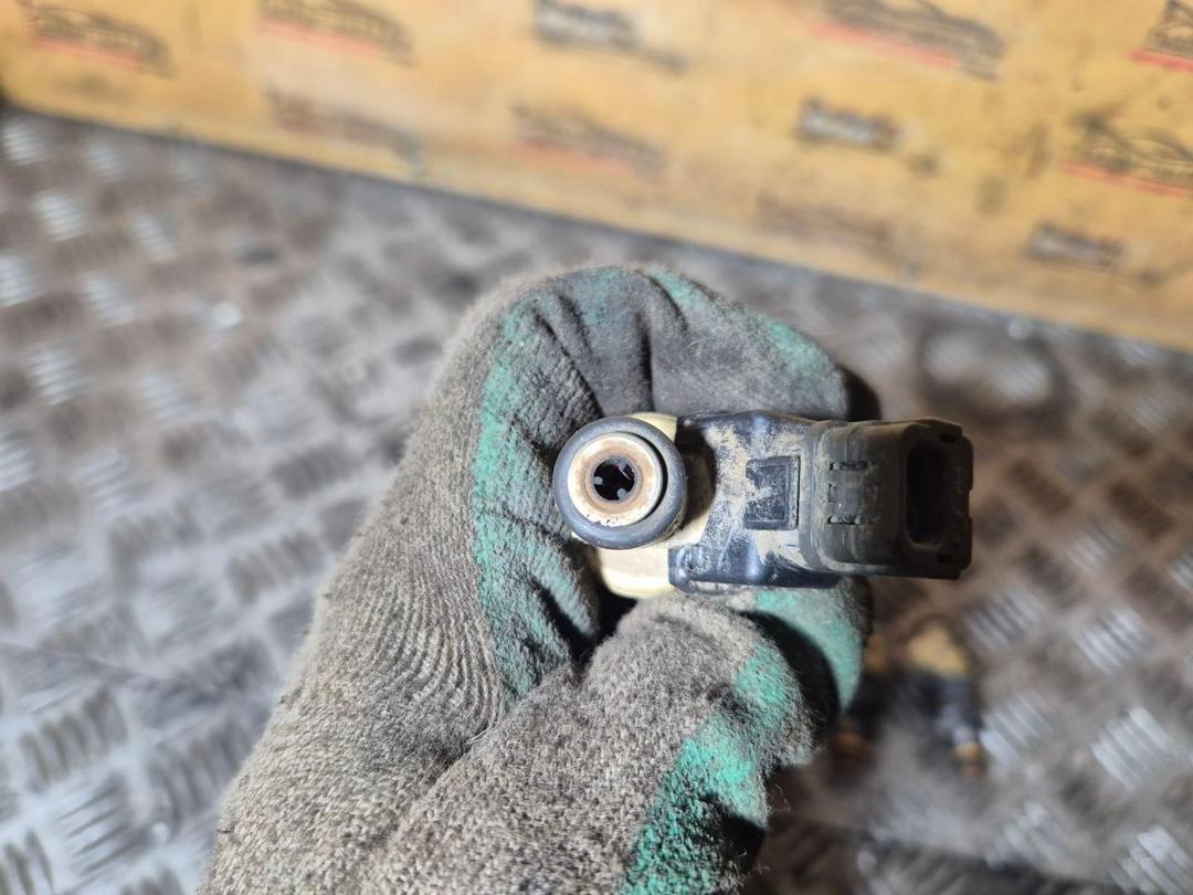 Форсунка NIV558 Hyundai Lantra купить на авторазборке