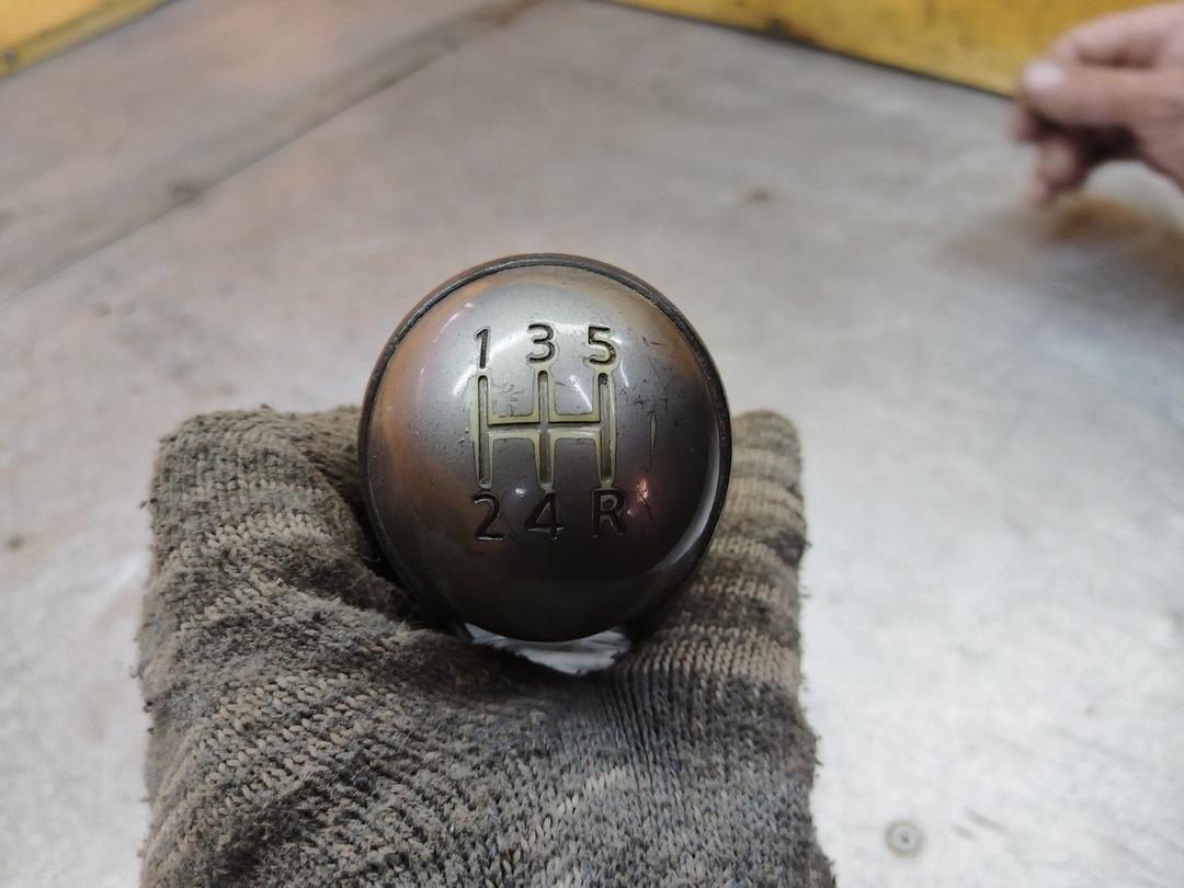 Чехол рычага КПП 9NV7BU Nissan Note купить с доставкой