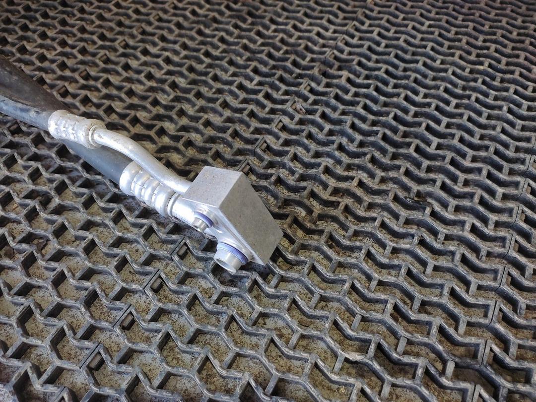 Трубка кондиционера 99XTD2 Opel Zafira купить в магазине запчастей бу