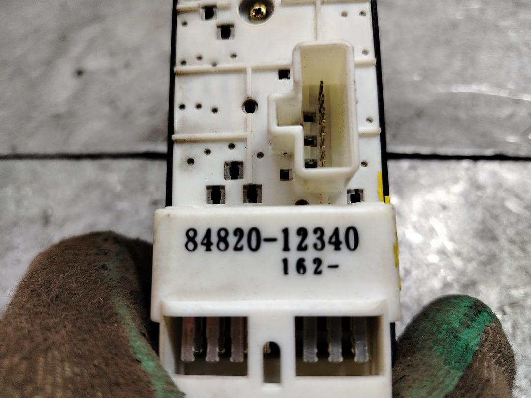 Блок управления стеклоподъемниками EA0OYF Toyota Corolla - Фото 5