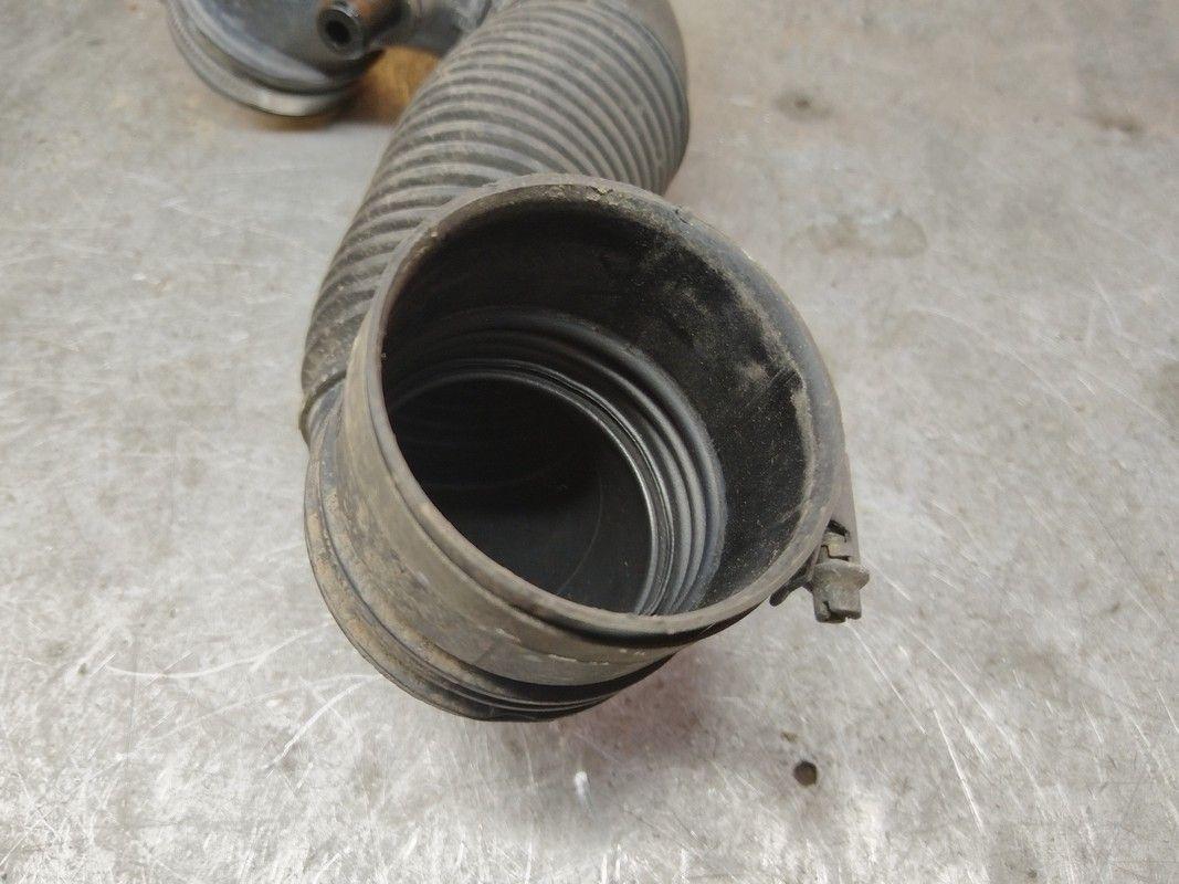 Патрубок воздушного фильтра 9ZMHWW Peugeot 406 - Фото 3