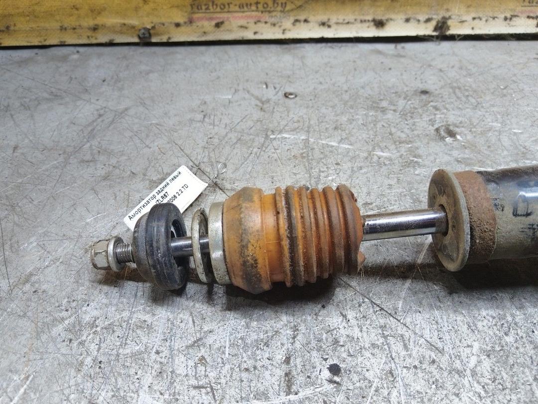 Амортизатор задний левый IZLR67 Honda FR-V - Фото 2