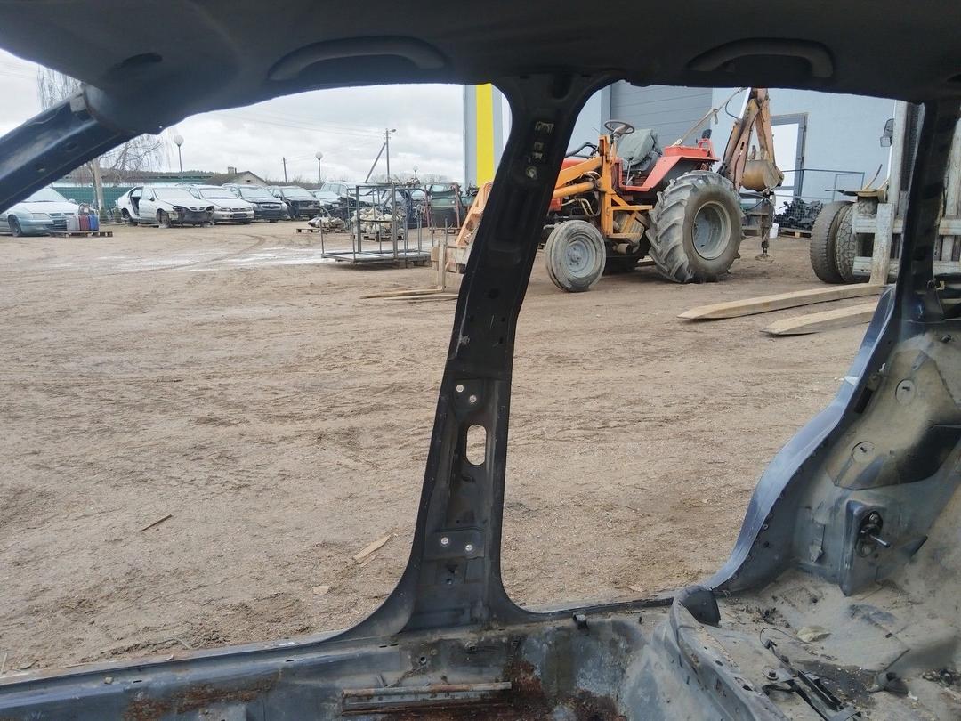 Стойка кузовная центральная правая 4S70F7 Audi A4 купить на авторазборке