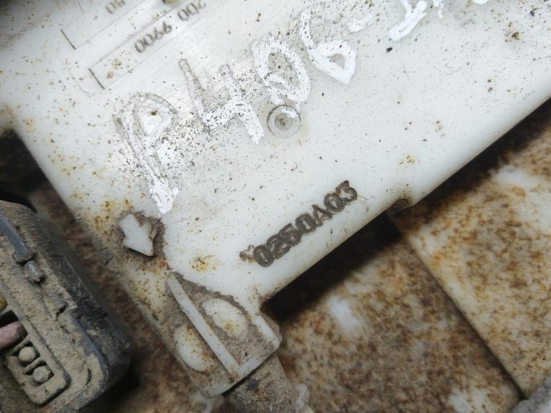 Колба в бак R5VQTR Peugeot 406 купить с доставкой